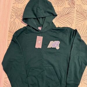 New Balance Relaxed Hoodie